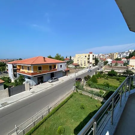 Rajmonda Apartament *