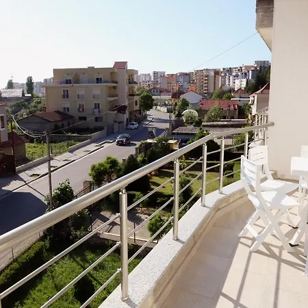 Rajmonda Apartament Lezhë