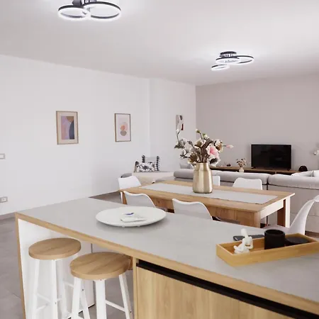 Rajmonda Apartament *